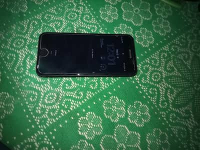 Apple iPhone SE