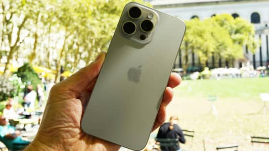 Apple iPhone 16 Pro Max