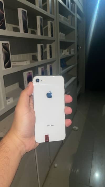 Apple iPhone 8