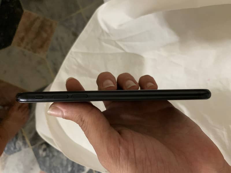Apple iPhone SE 2