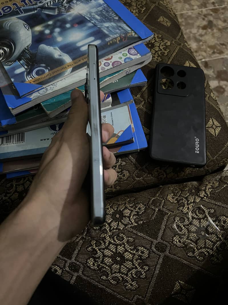 Infinix Note 30 3