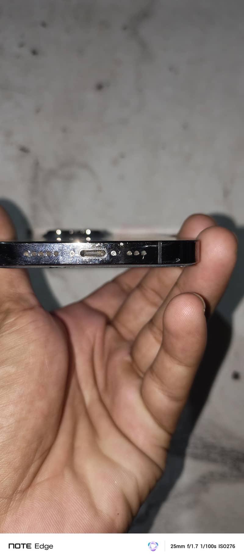 Apple iPhone 13 Pro 2