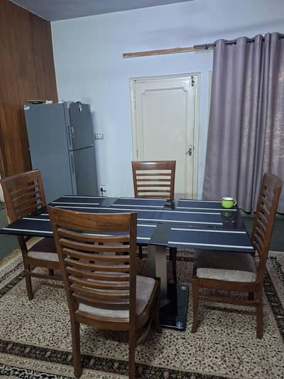 dinning table for sale