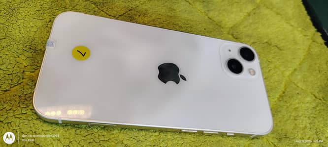 Apple iPhone 13