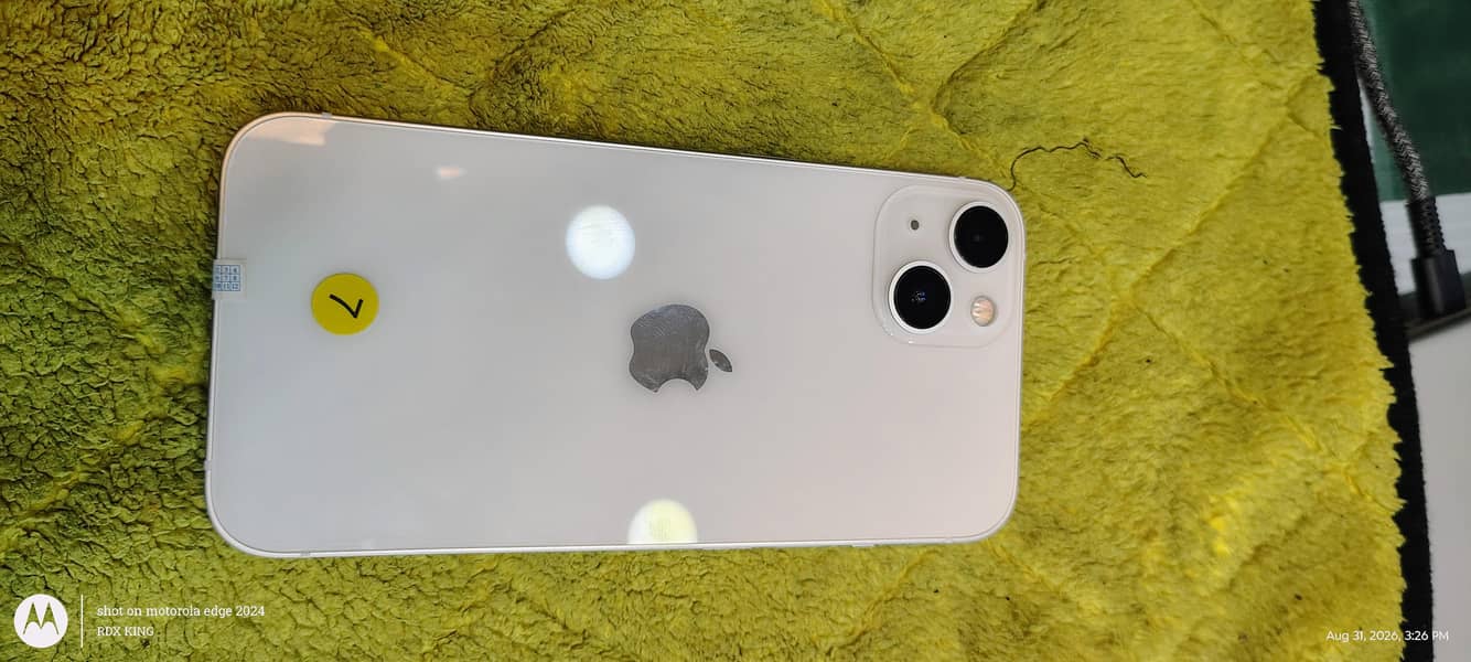 Apple iPhone 13 1