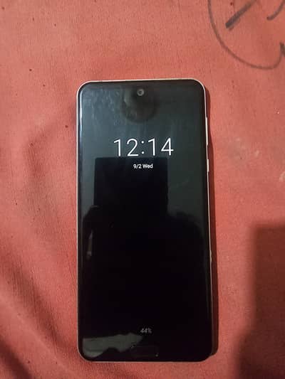 Sharp Aquos R3