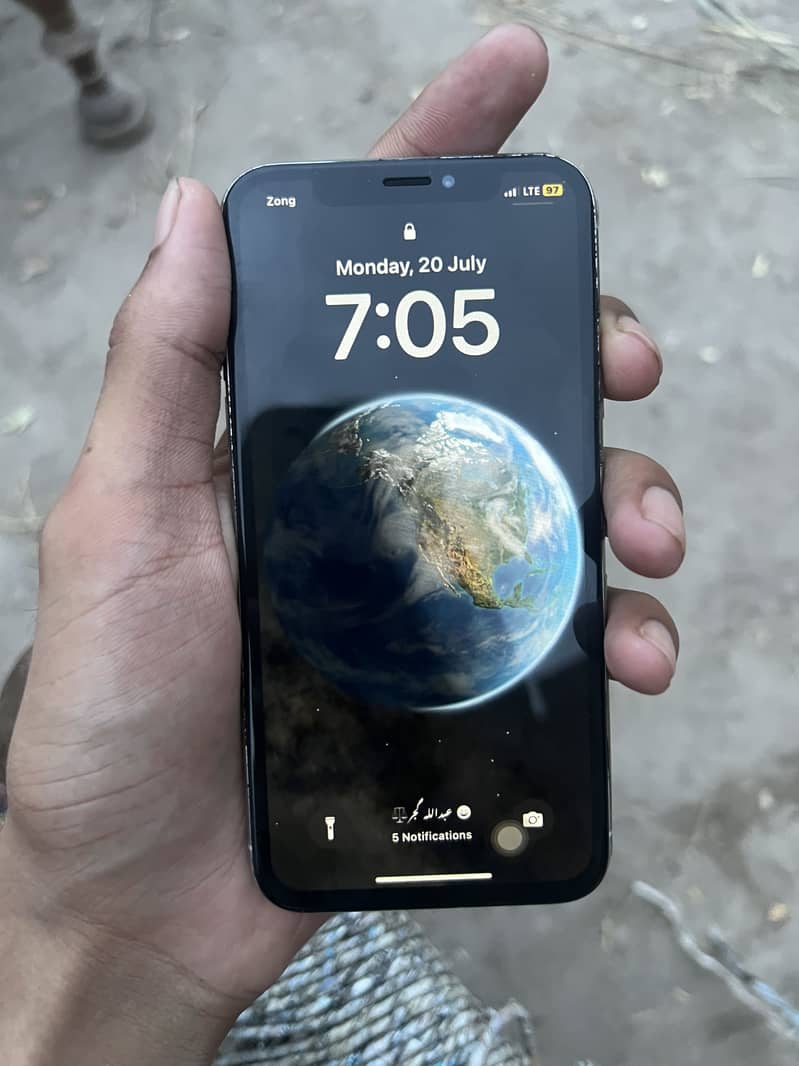 Apple iPhone X 1