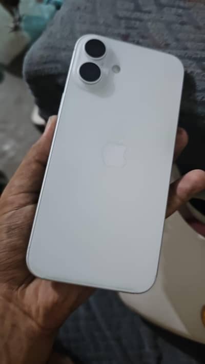 Apple iPhone 16 Plus