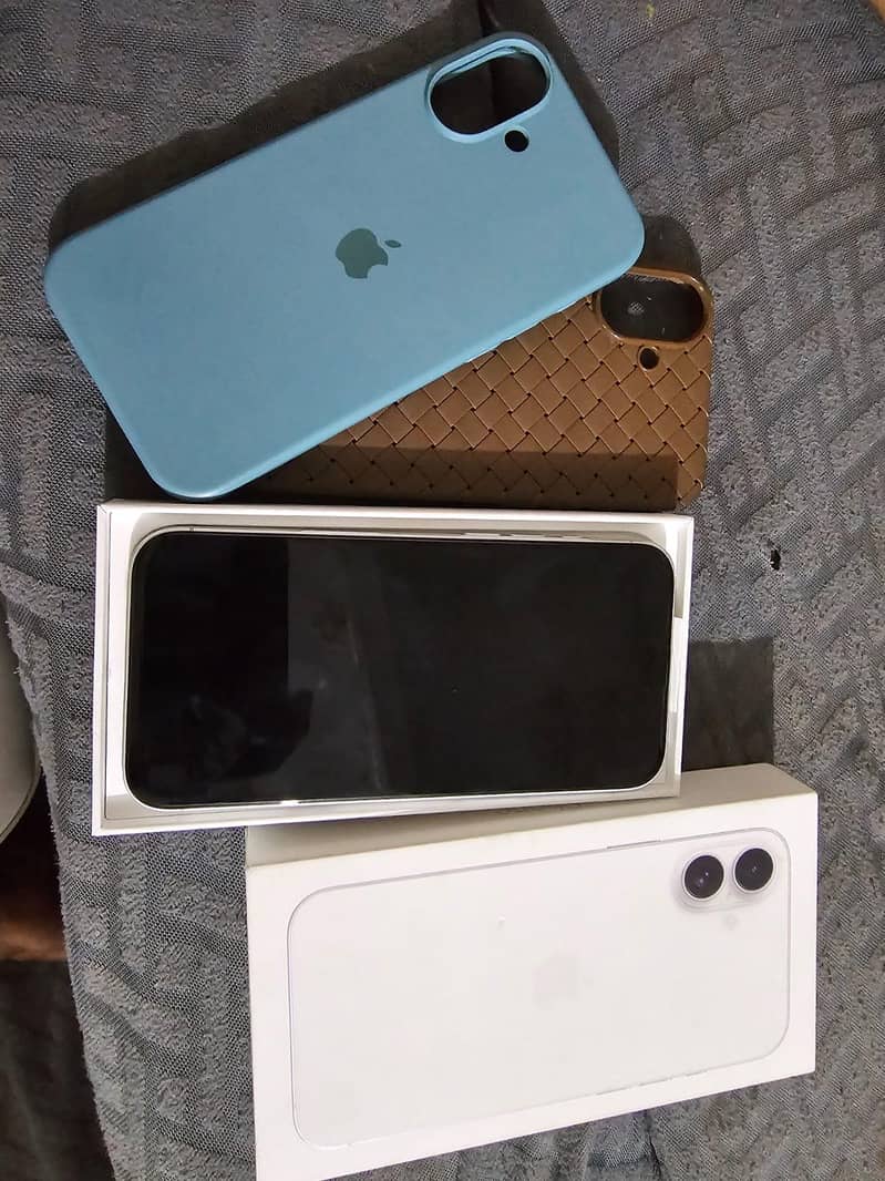 Apple iPhone 16 Plus 2
