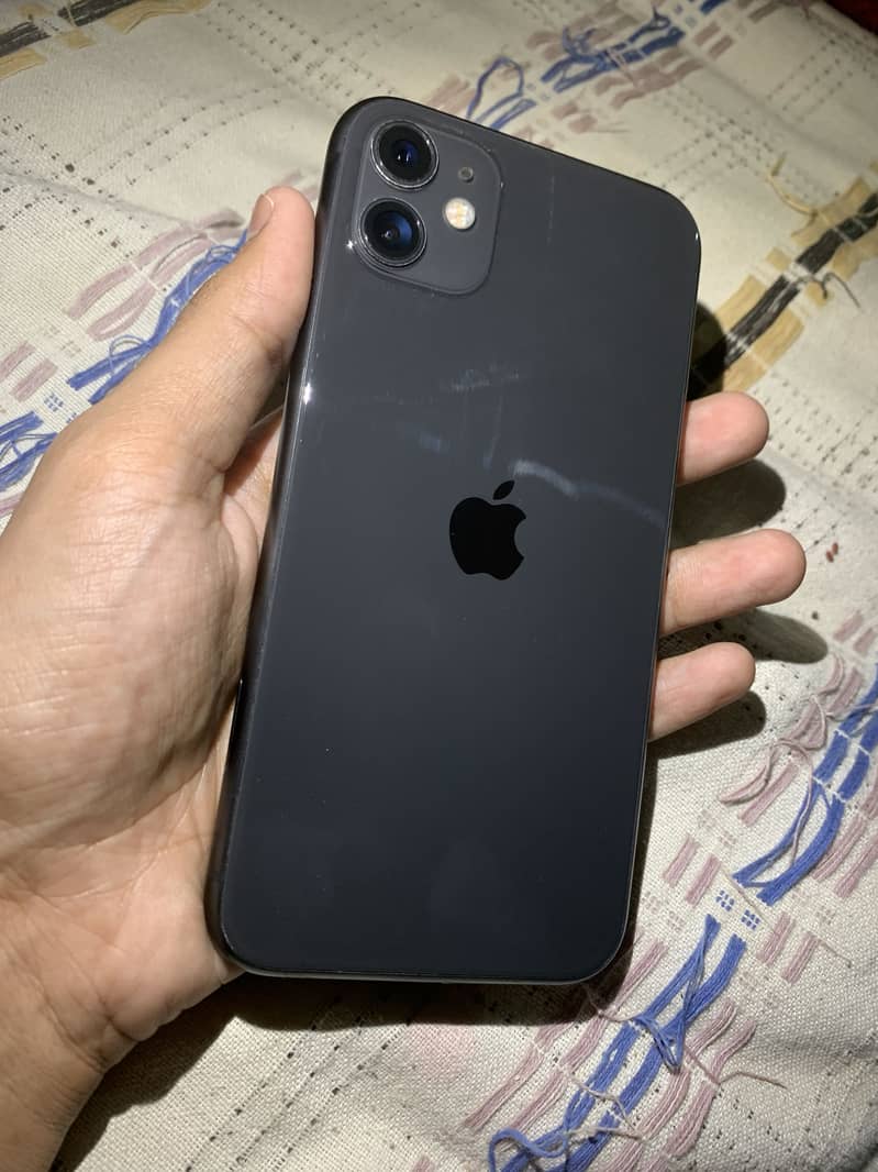 Apple iPhone 11 0