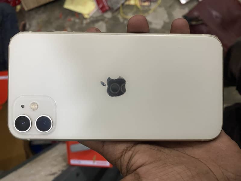 Apple iPhone 11 1