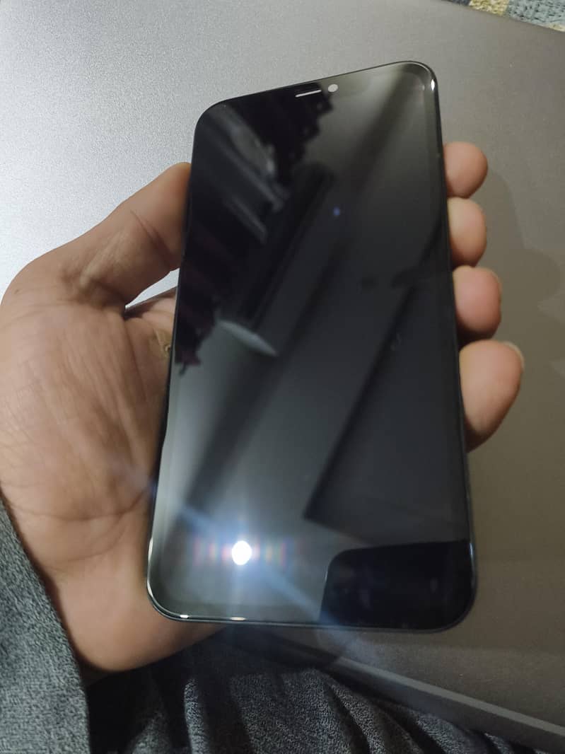 IPHONE 11 ( ORIGINAL ) 0