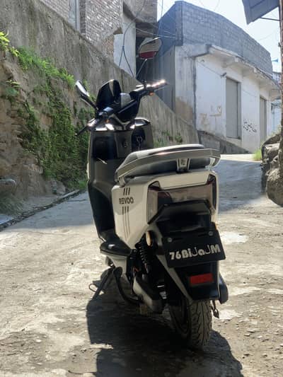 Revoo A12 white colour for sale