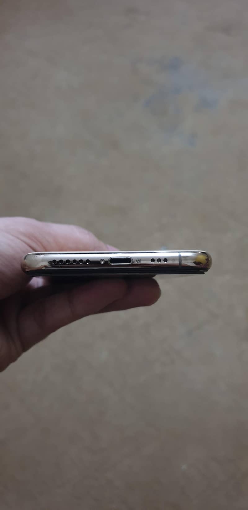 Apple iPhone XS 5