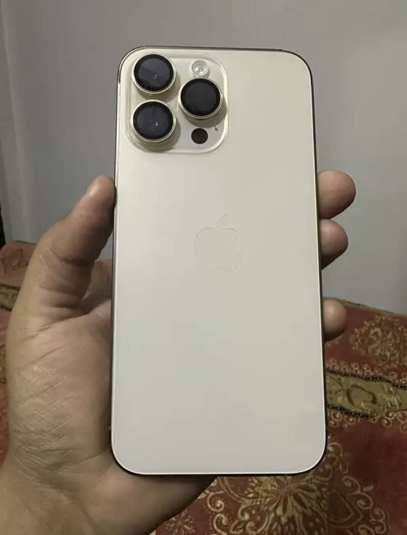 iPhone 14 Pro Max 0