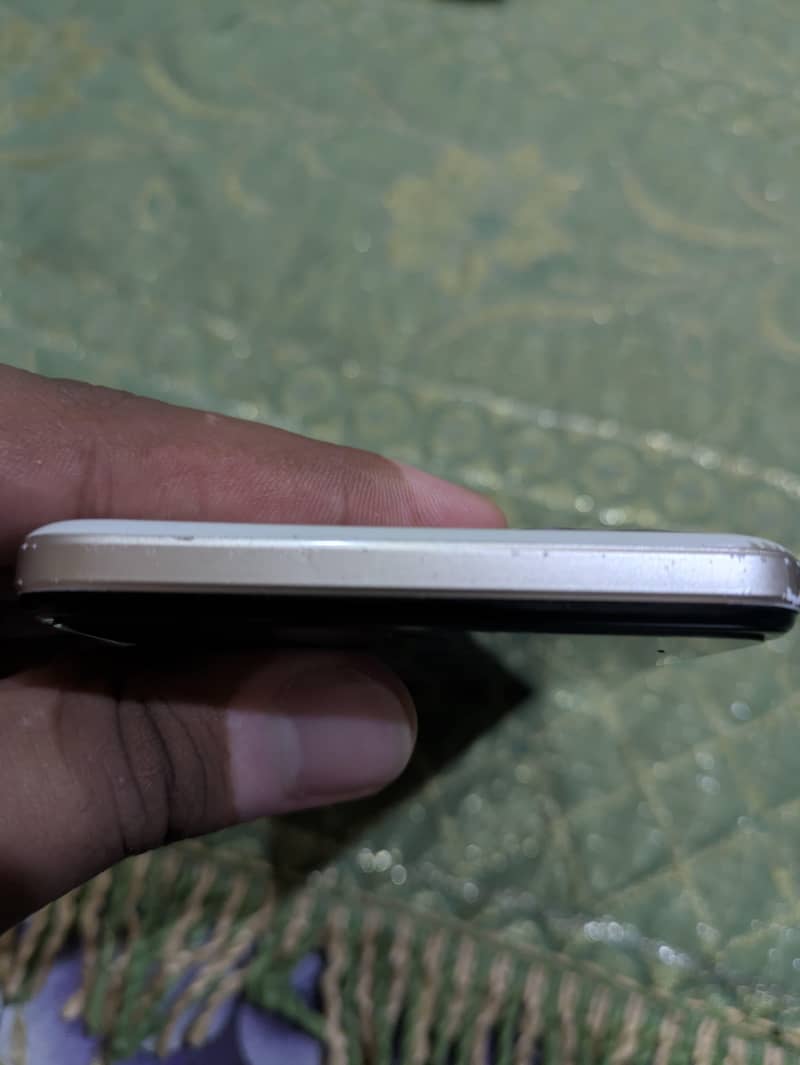 Tecno CAMON 18T 13