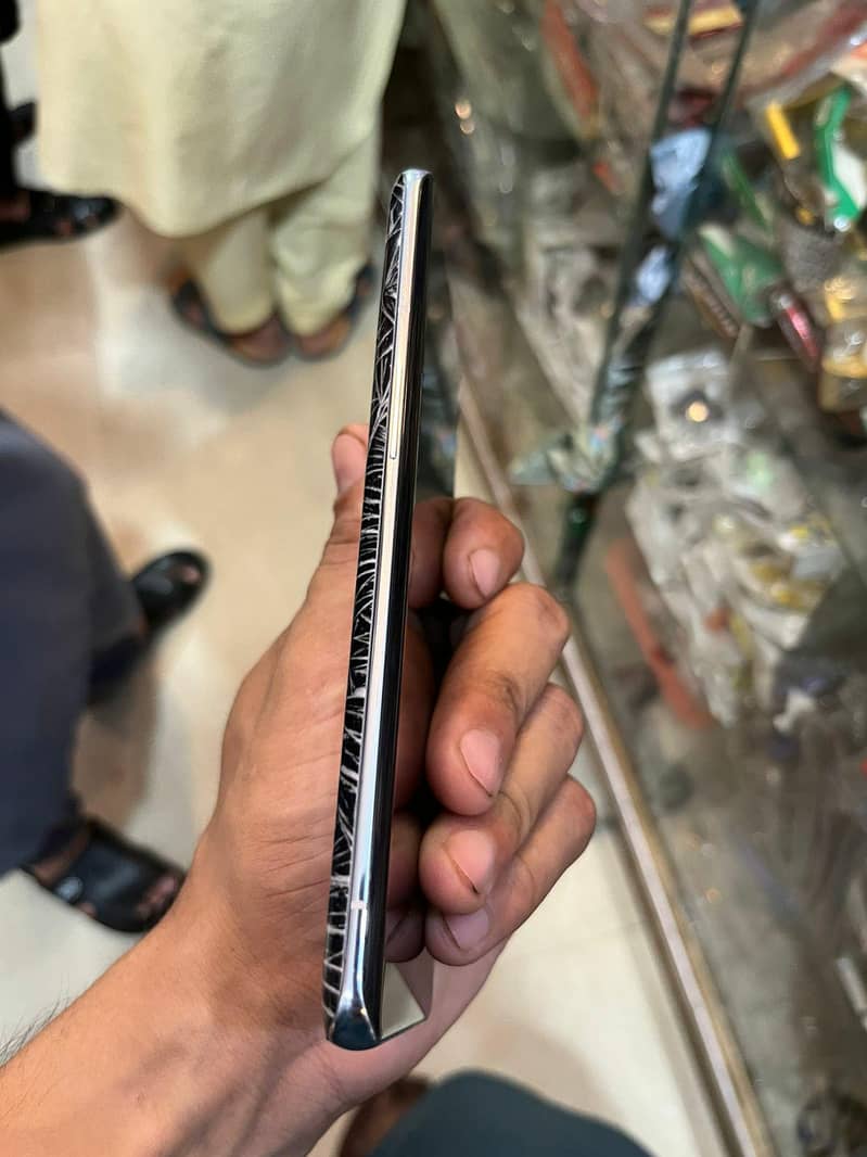 One Plus 9 Pro 8
