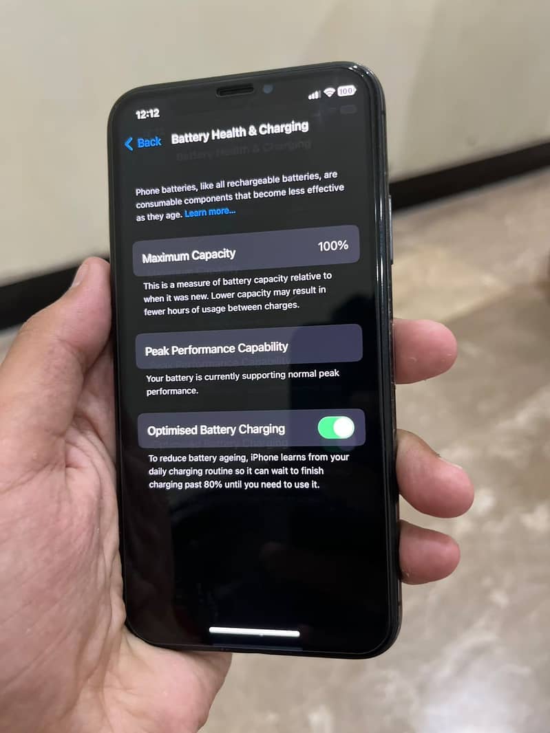 Apple iPhone X 3