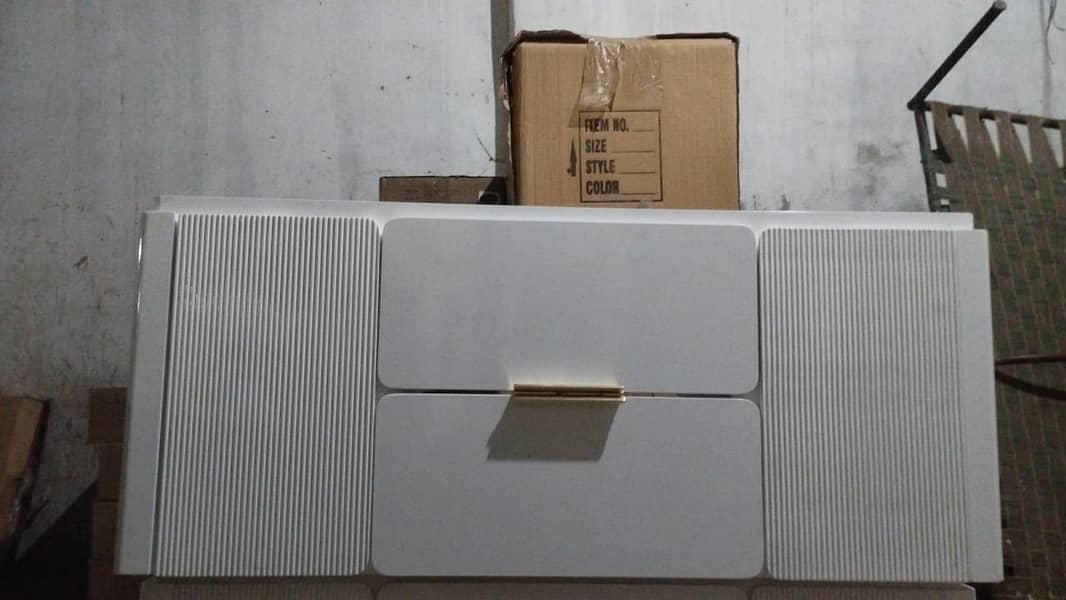 Imported Bathroom Vanities with 3 year warranty / Commode Pairs 5