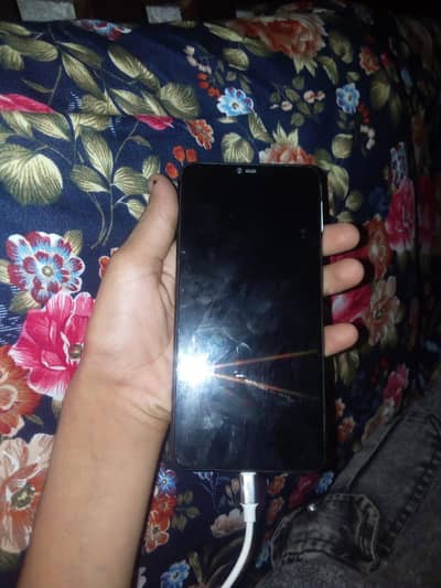 OPPO F7