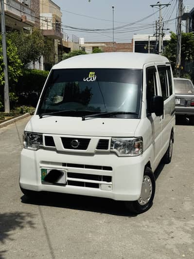Nissan Clipper 13 / 17 automatic