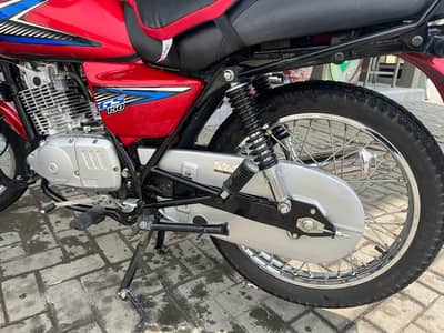 Suzuki GS150 2022 Model – Complete Original – Excellent Condition