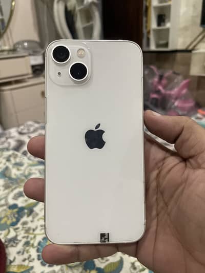 Apple iPhone 13