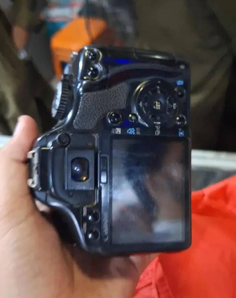 1100D 0