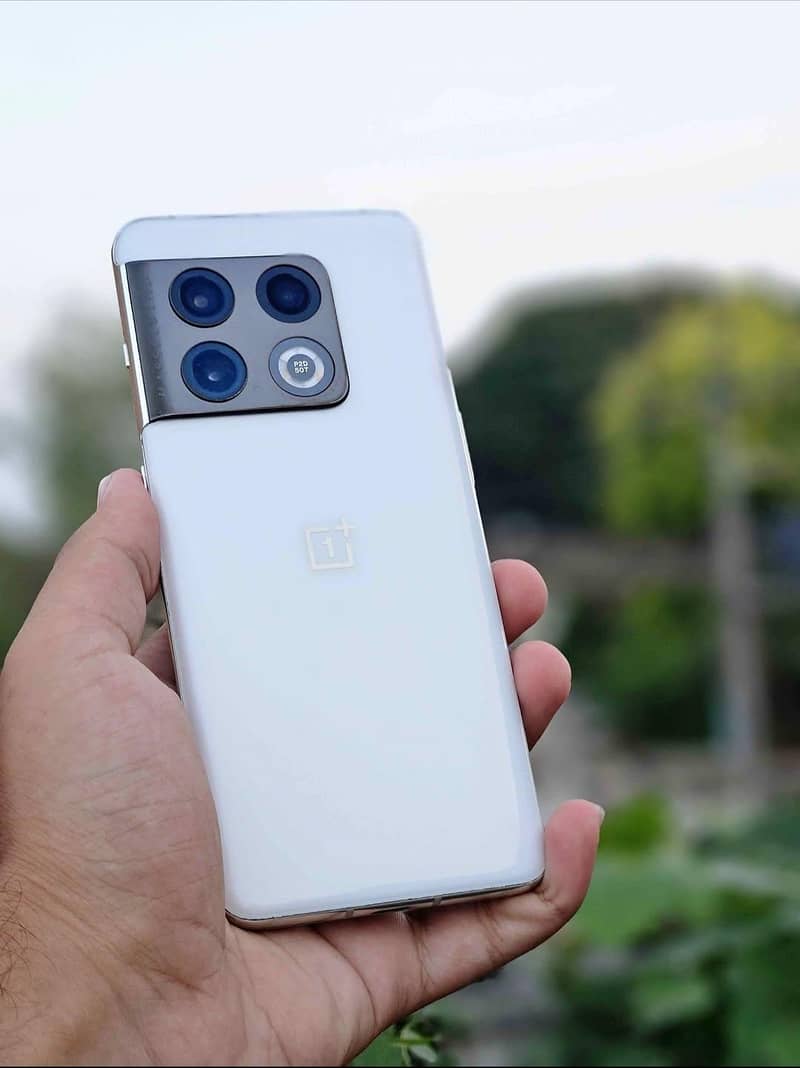 One Plus 10 Pro 0