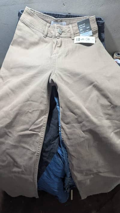 Men's genz available at wholesale price minimum order is 10 pcs