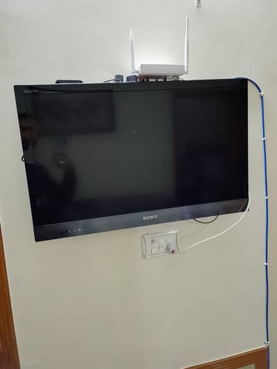Sony Bravo 32 inch 2010