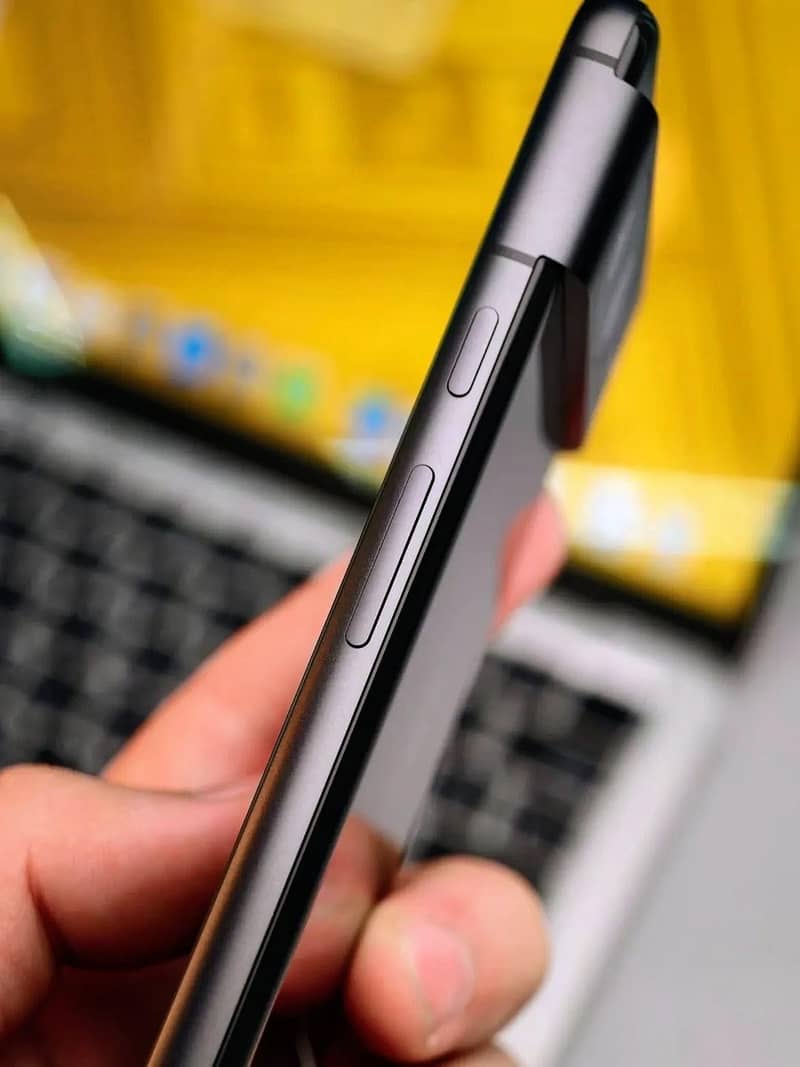 Google Pixel 8 5