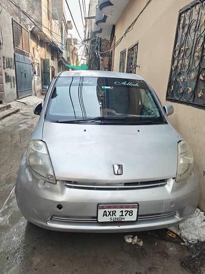 Toyota Passo 2012