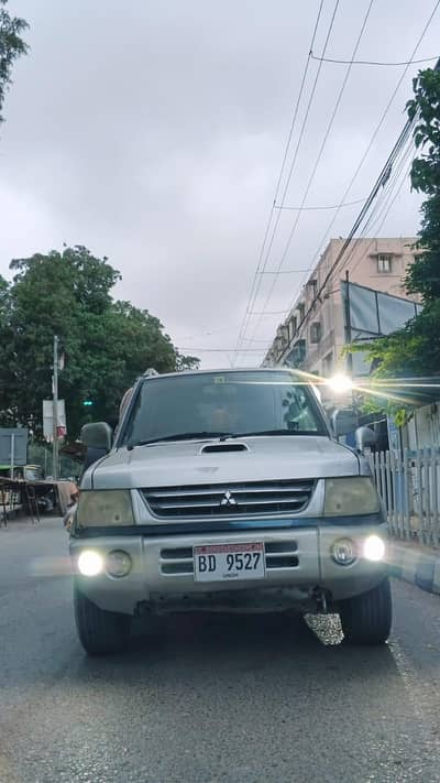 Mitsubishi Pajero Mini 2004