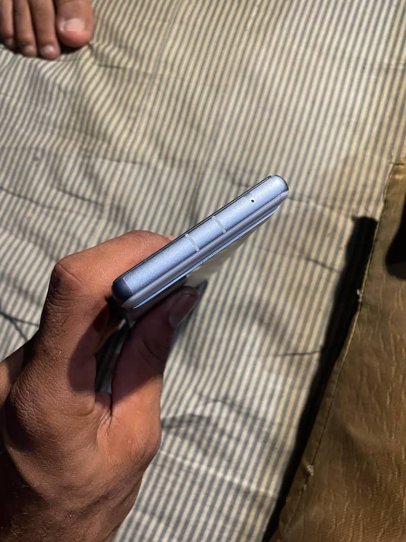Google Pixel 7a 6