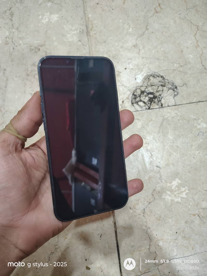 Apple iPhone 13 3