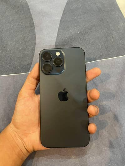 iPhone 15 Pro Max — 256GB | JV | 87% Battery Health