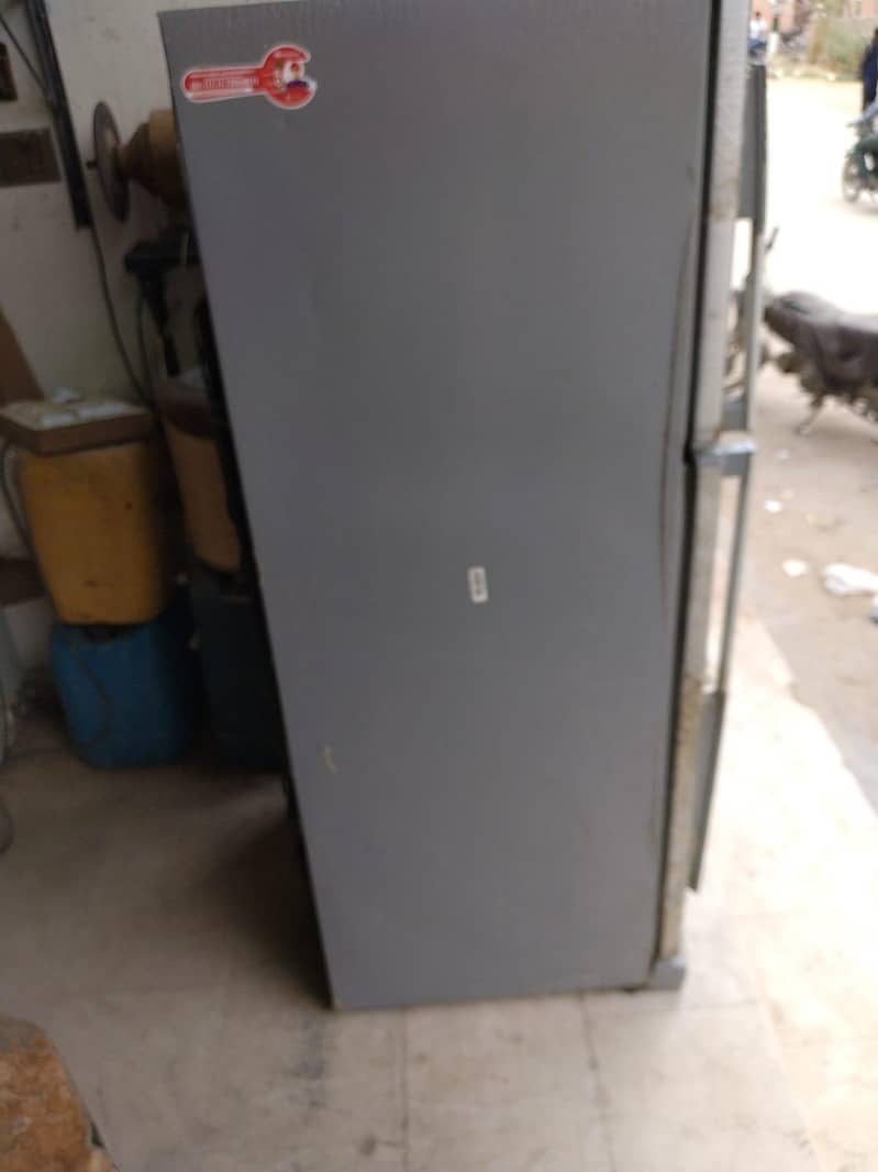 Dawlance fridge 4