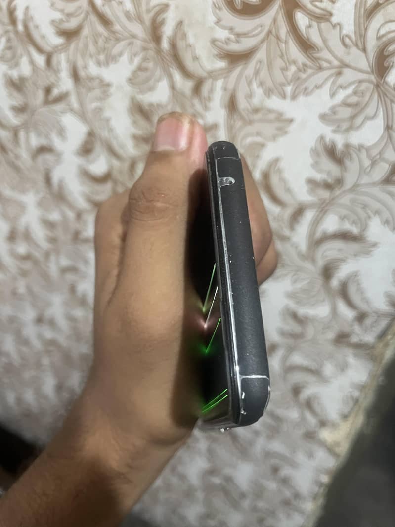 One Plus 8T 1