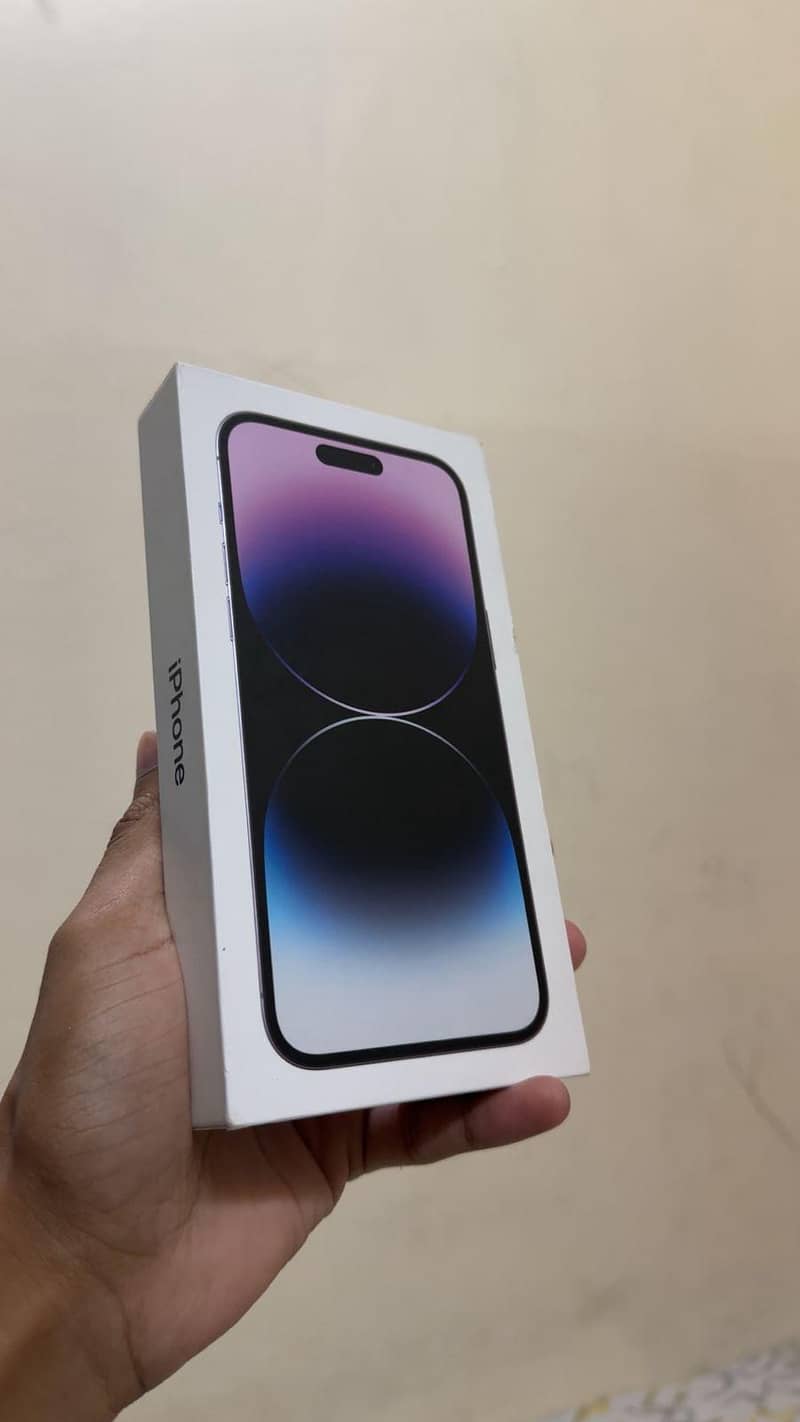Apple iPhone 14 Pro Max 0