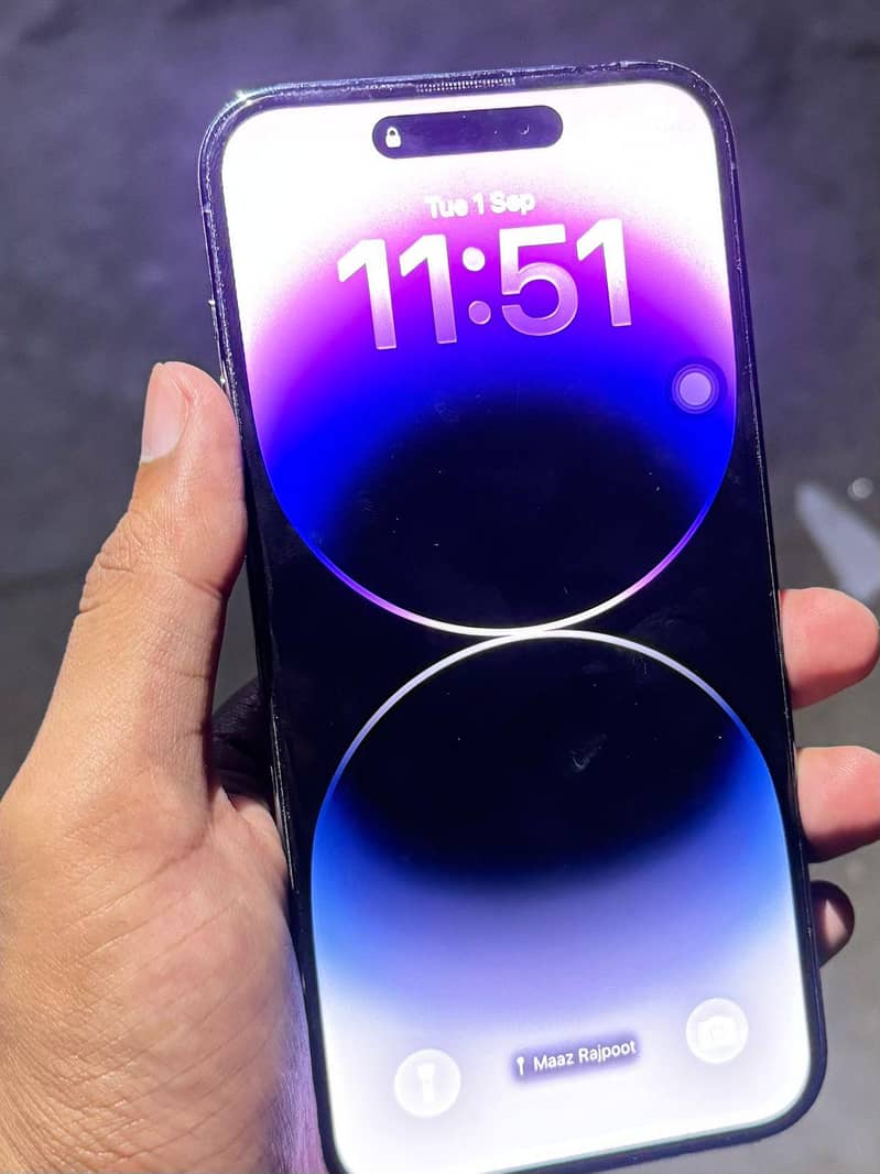 Apple iPhone 14 Pro Max 1