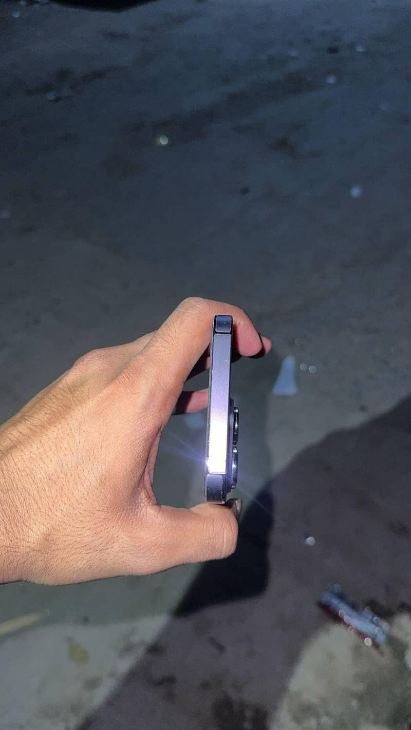 Apple iPhone 14 Pro Max 5