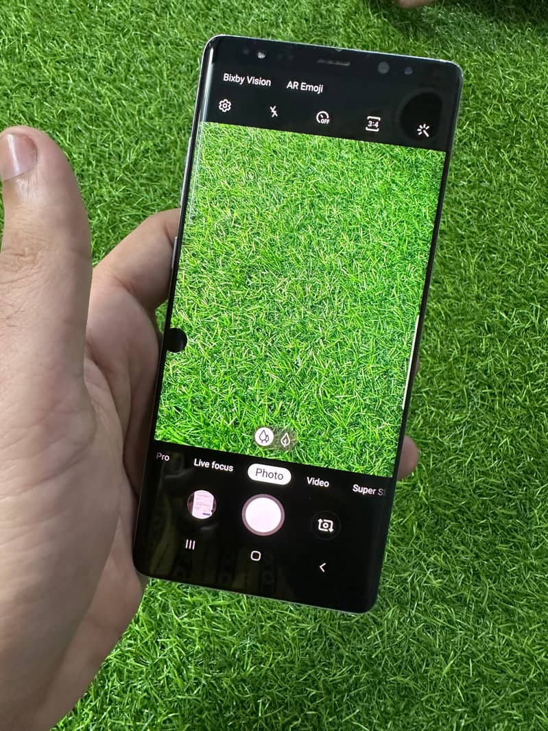 Samsung Mobile Note 8 1