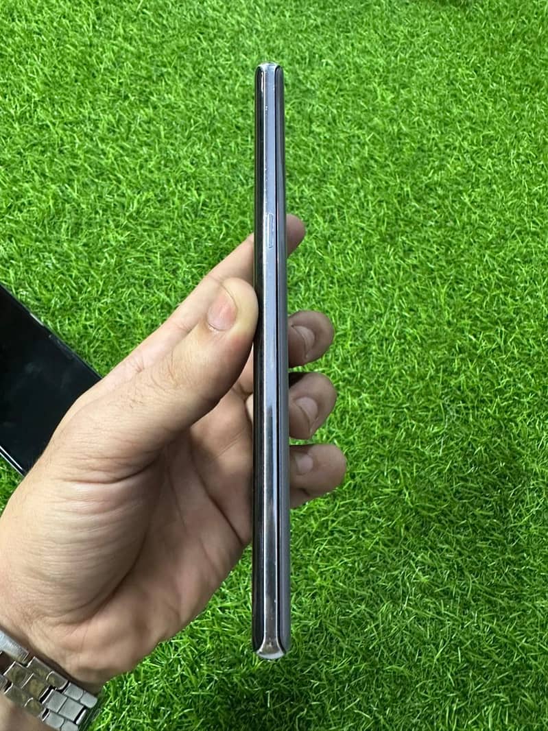 Samsung Mobile Note 8 2