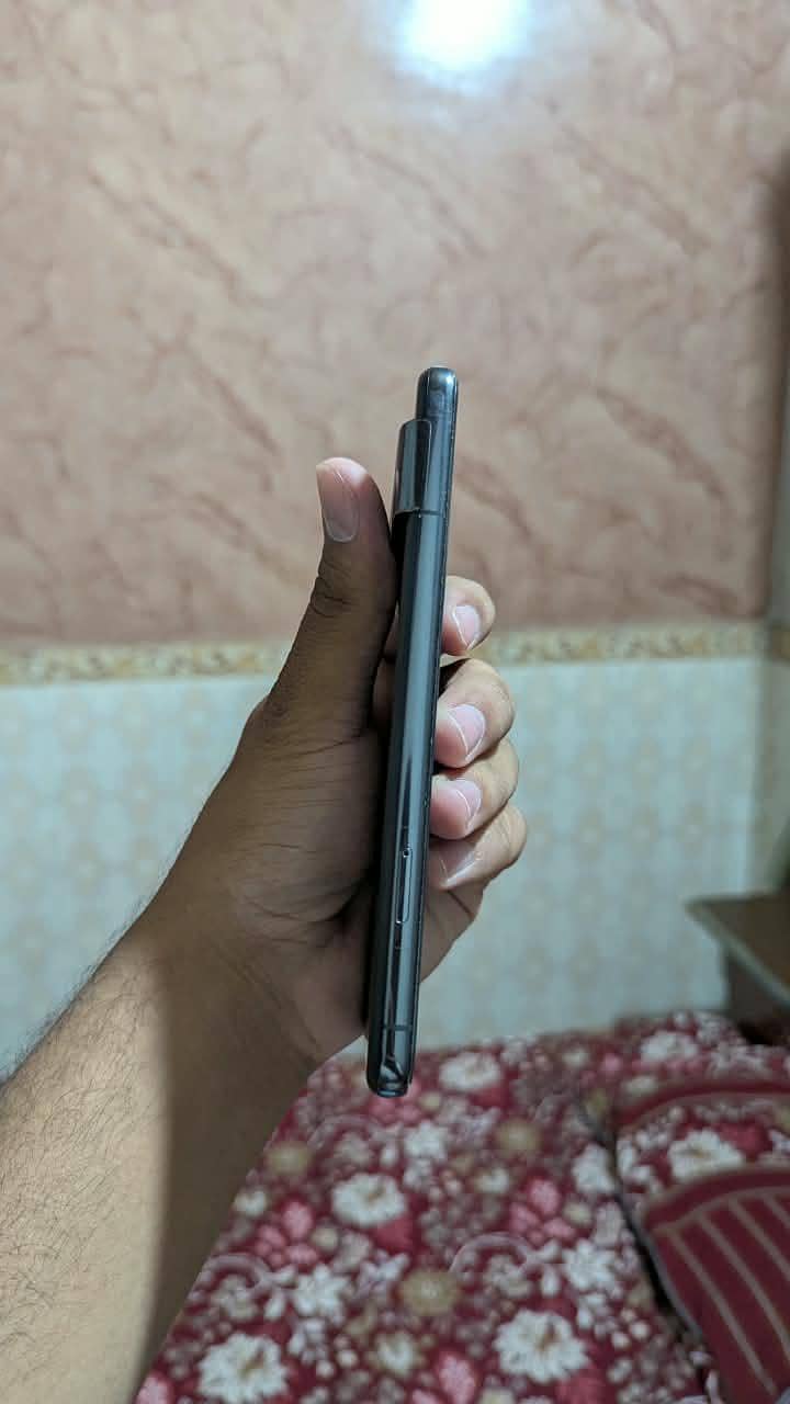 Google Pixel 8 Pro 5