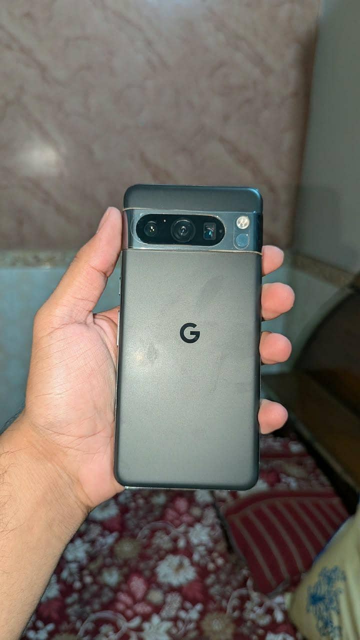 Google Pixel 8 Pro 7