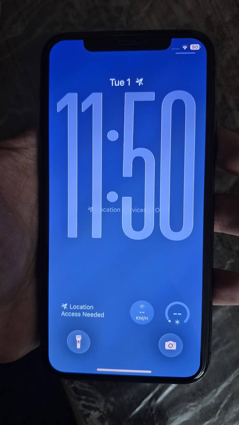 Apple iPhone 11 Pro 1