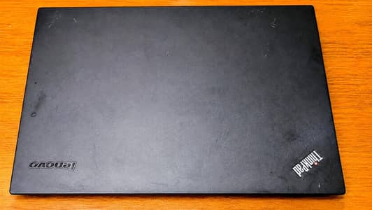 Lenovo Thinkpad T550 16/256 core i7 5600u 2.6 ghz processor