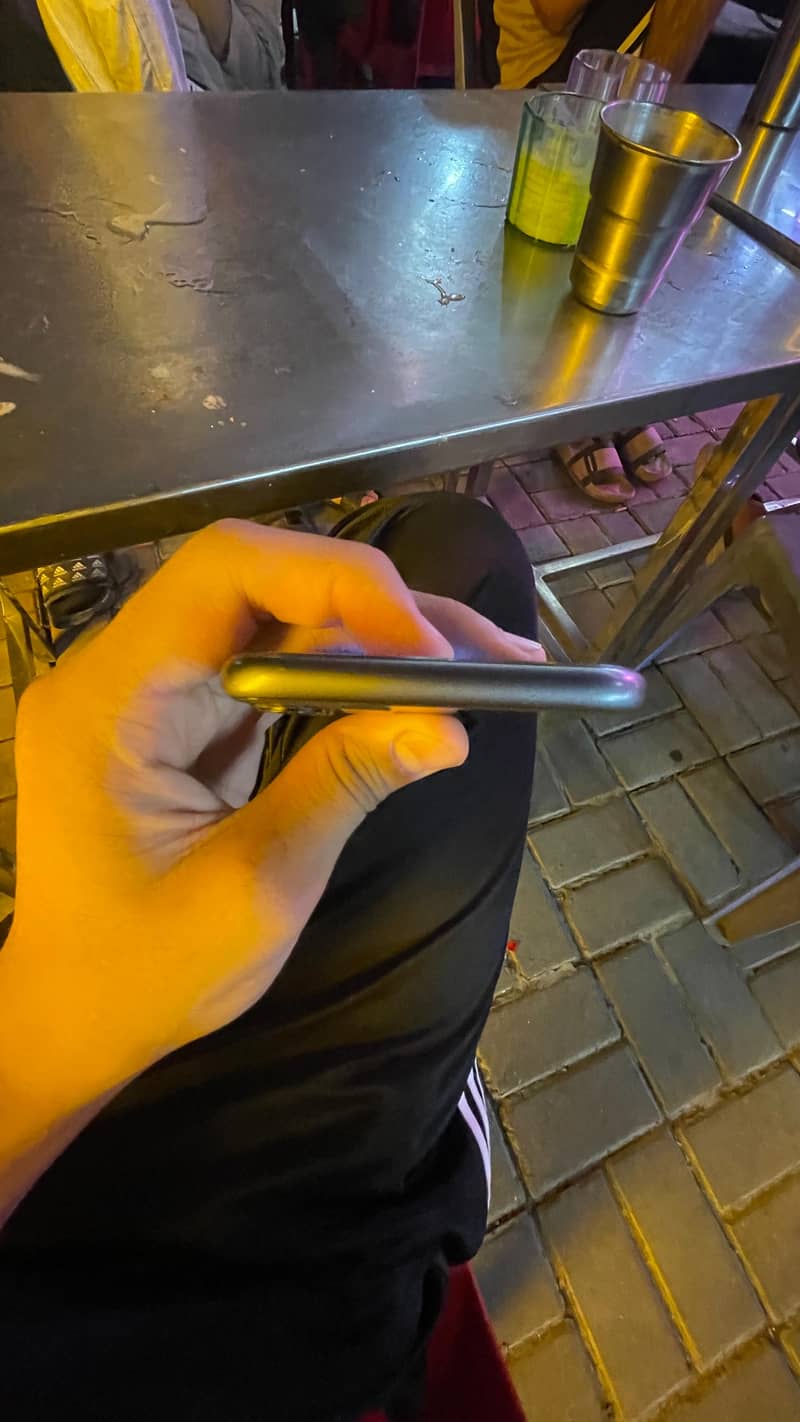 Apple iPhone 11 5