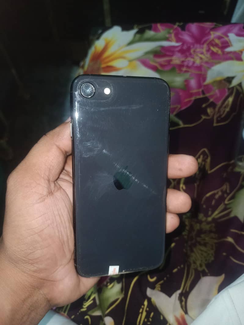 Apple iPhone SE 3
